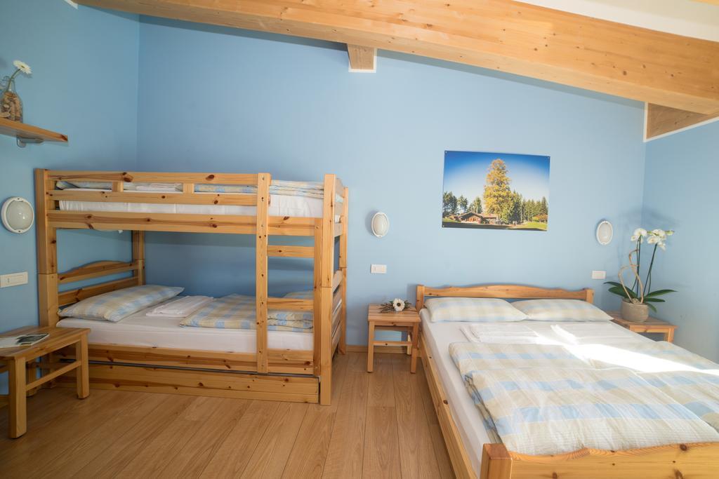 Hostel L'Ost - Ostello Di Grumes Quarto foto